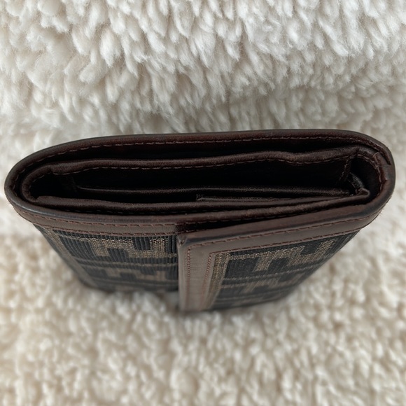 FENDI Zucca Brown Leather Canvas Bi-fold Wallet - Picture 8 of 9